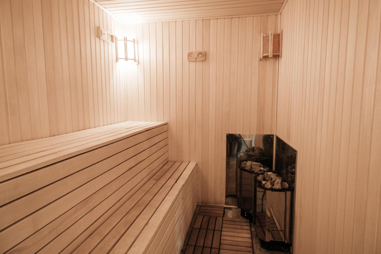 Hotel El-Tau Ekibastuz Esterno foto