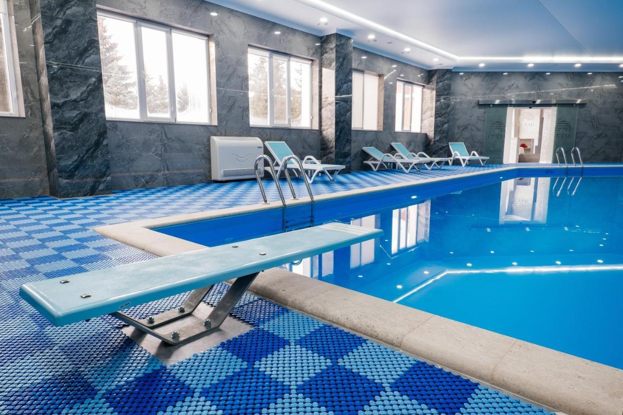 Hotel El-Tau Ekibastuz Esterno foto