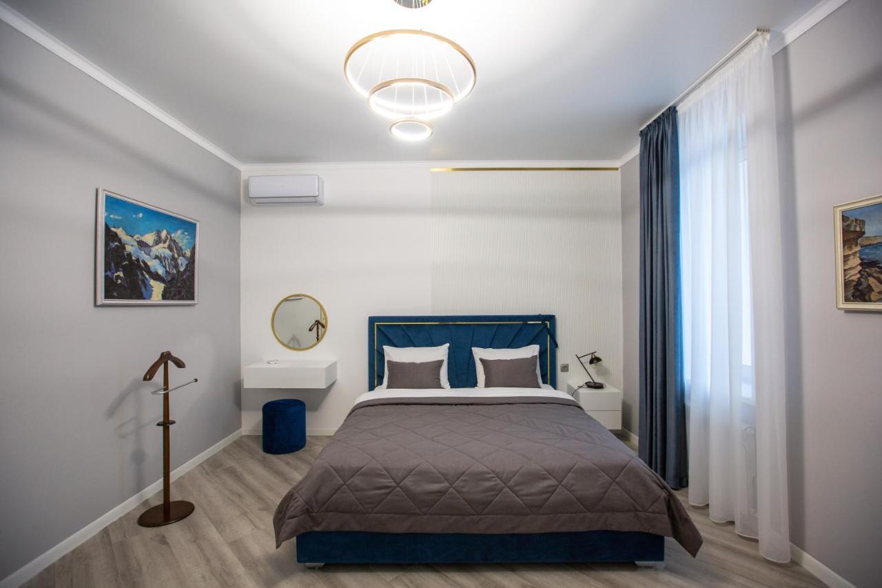 Hotel El-Tau Ekibastuz Esterno foto