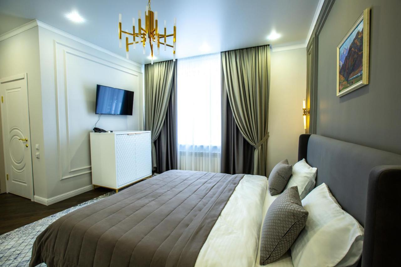 Hotel El-Tau Ekibastuz Esterno foto