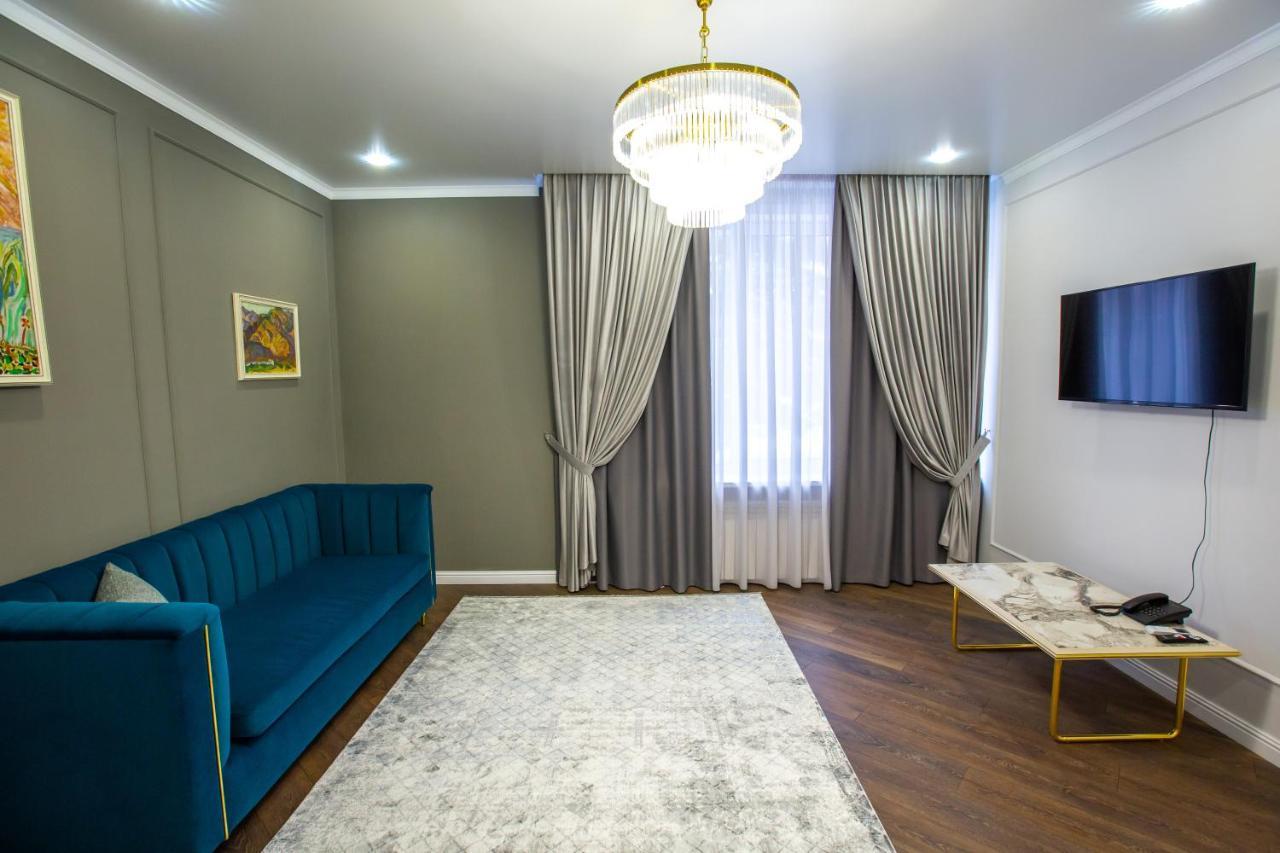 Hotel El-Tau Ekibastuz Esterno foto